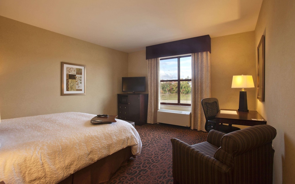 Hampton Inn Marquette/Waterfront 13/46
