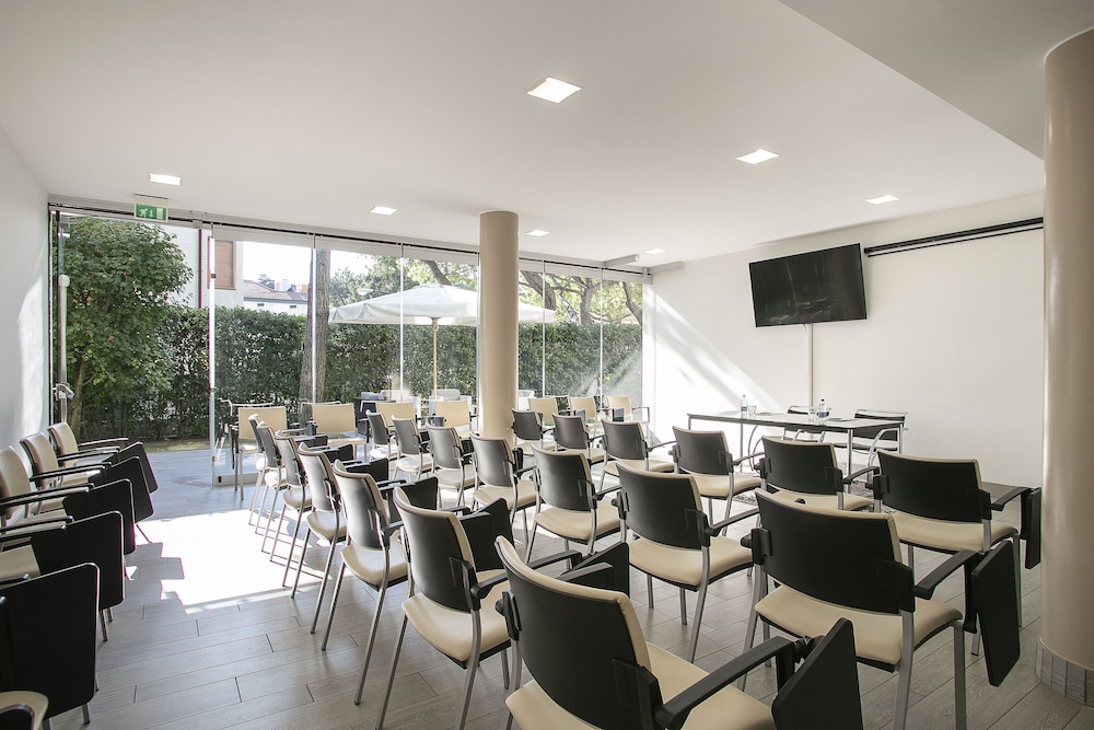 Park Hotel Ermitage 56/67