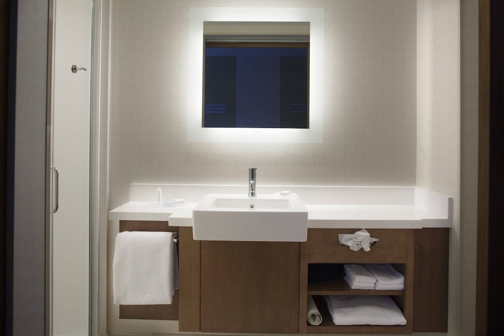 SpringHill Suites by Marriott Augusta 7/24