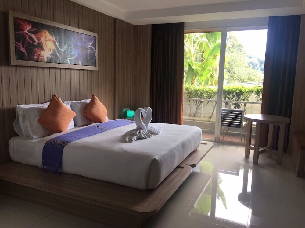 Lae Lay Suites 33/62