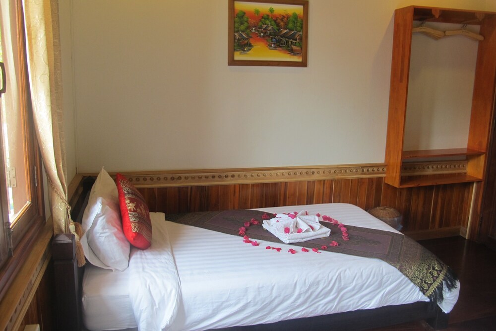 SUPERIOR, TWIN BEDS