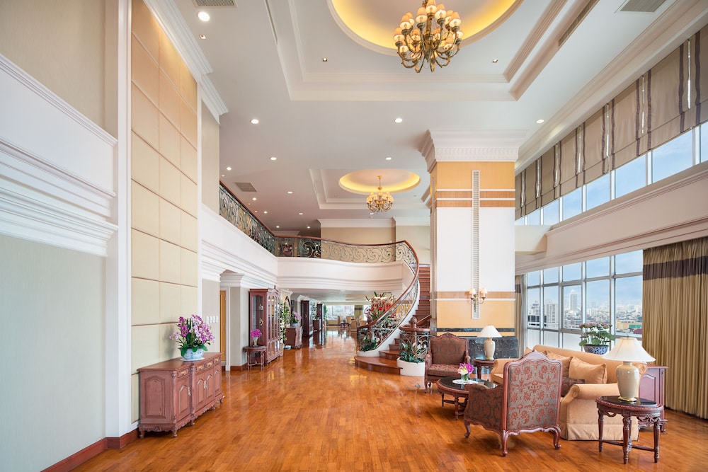 Prince Palace Hotel 52/70