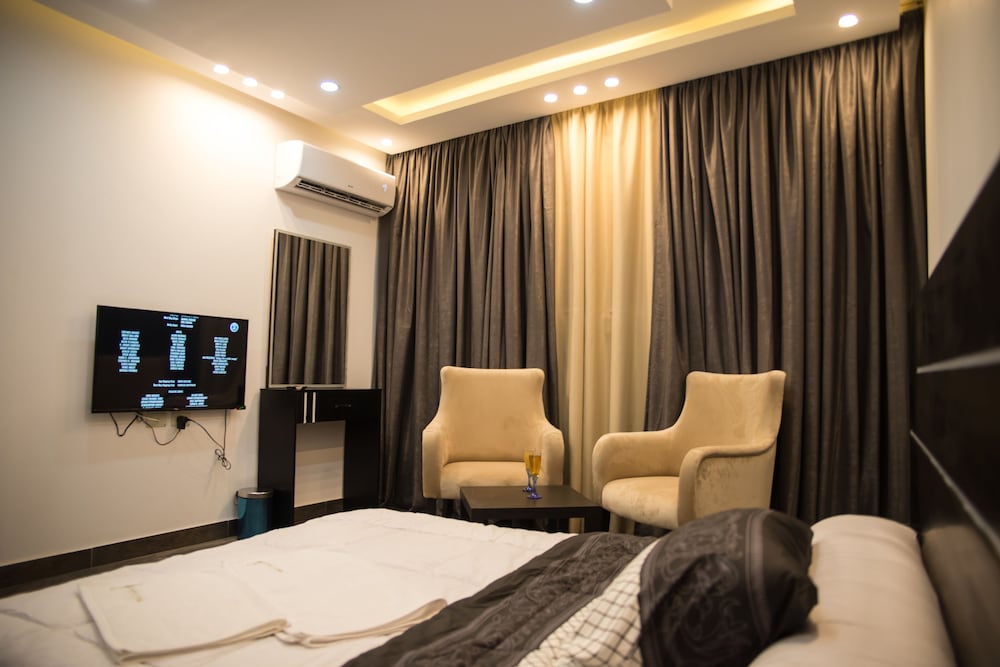 Marvel Stone Hotel 7/38