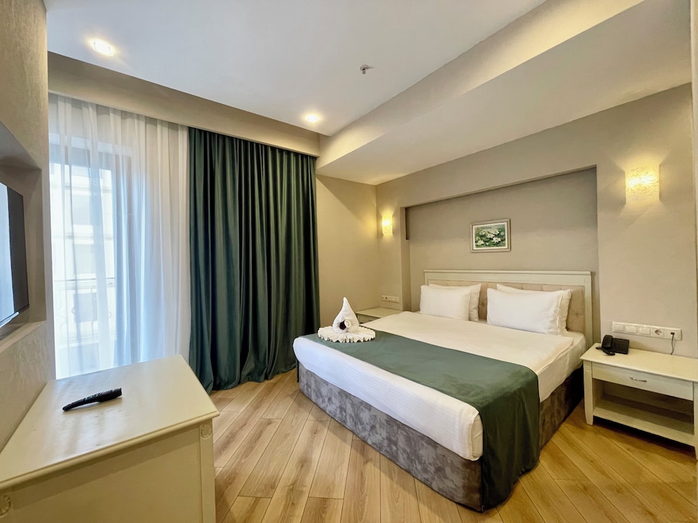 Park Dedeman Baku 28/79
