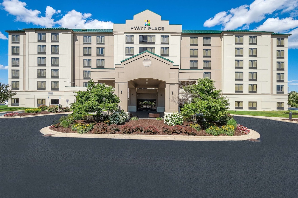 Hyatt Place Detroit/Utica 59/63