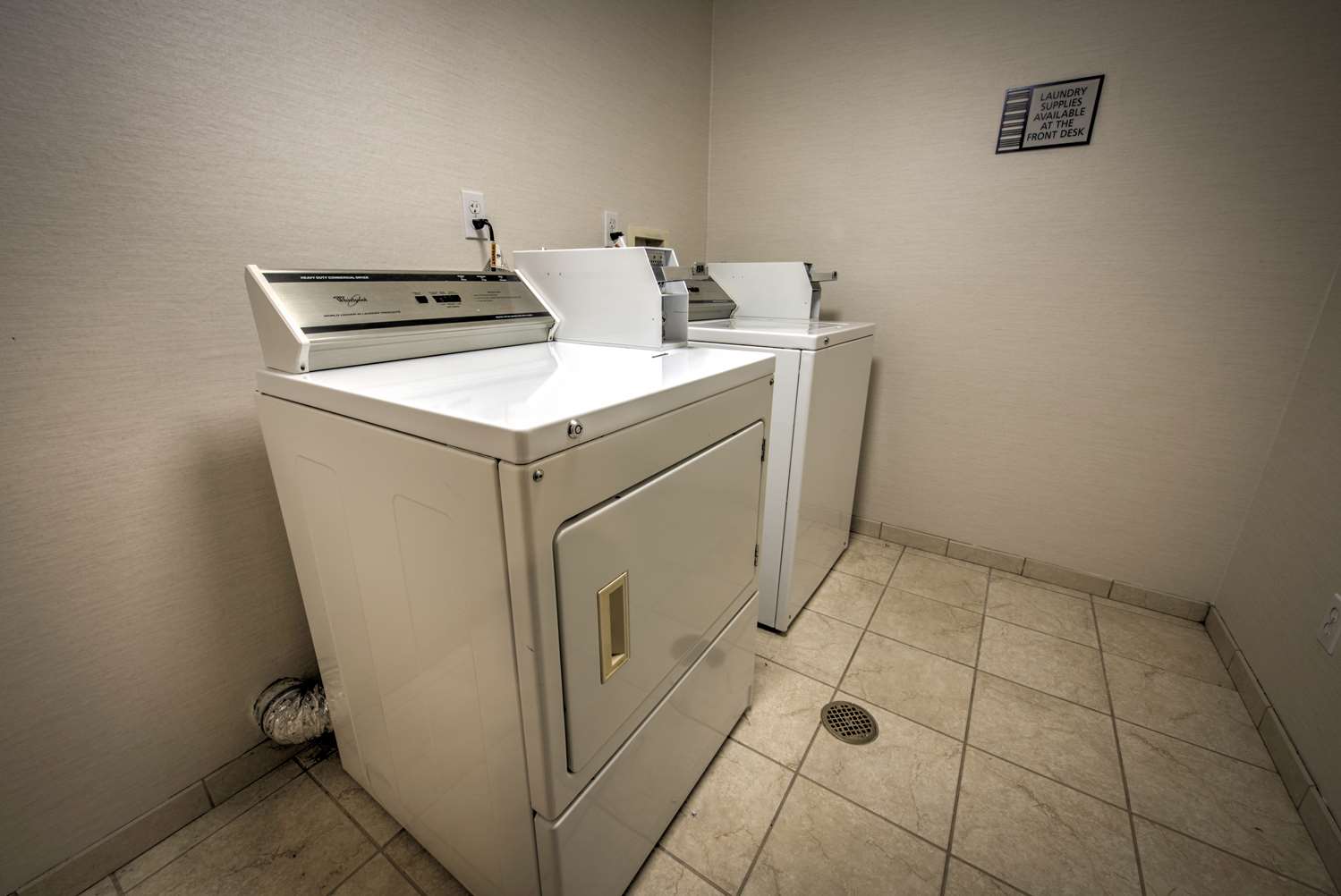 Best Western Plus Media Center Inn & Suites 2/28