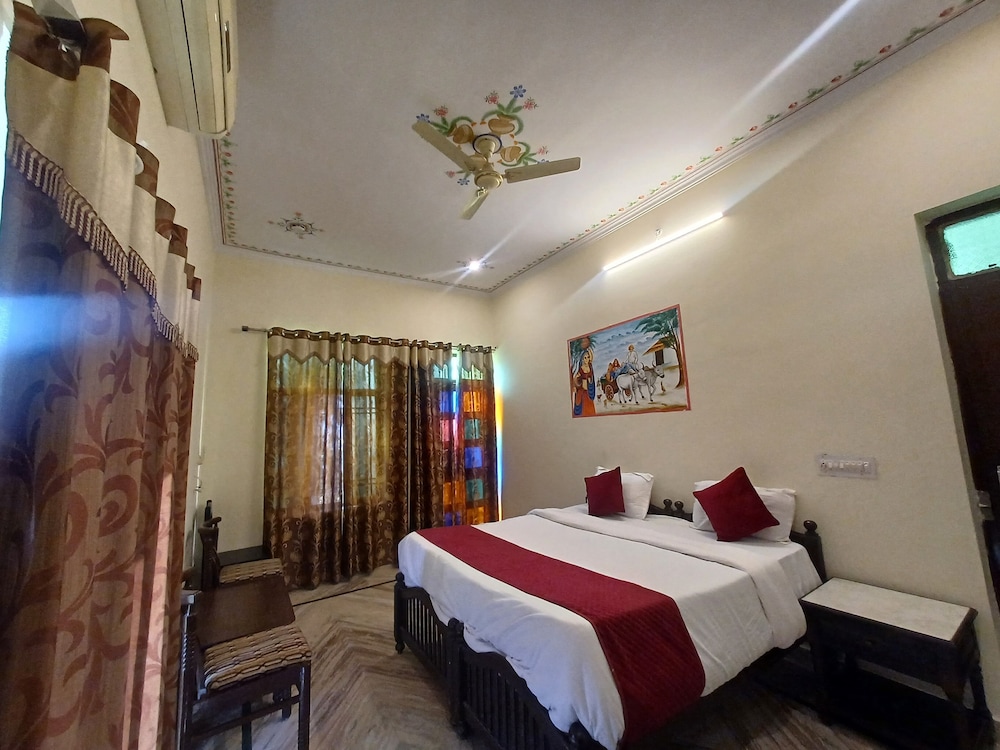 Green Park Haveli 10/37