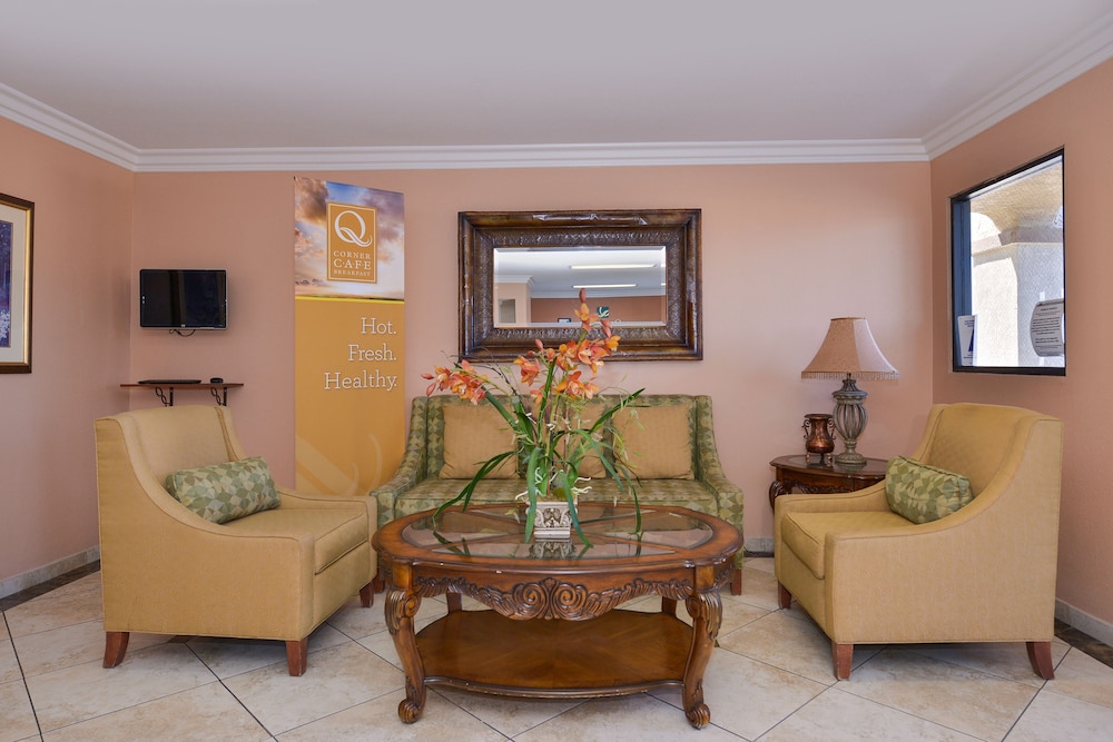 Quality Inn Lake Elsinore 35/51