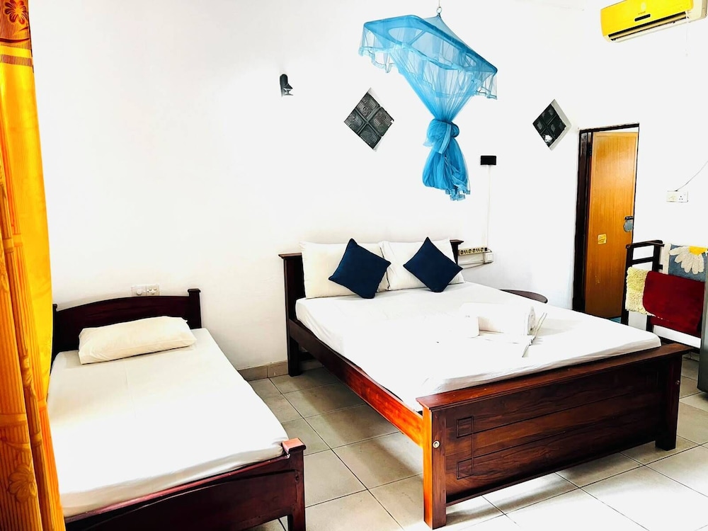 Shanith Guesthouse 17/50