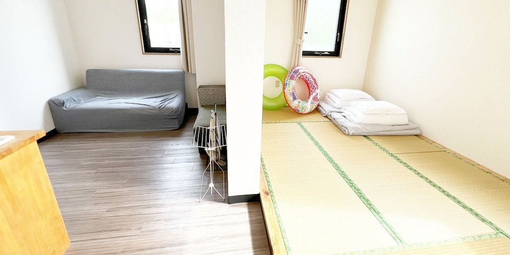 Low Cost Resort Manza Beach 22/55