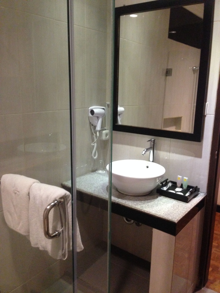 Puteri Gunung Hotel 47/49