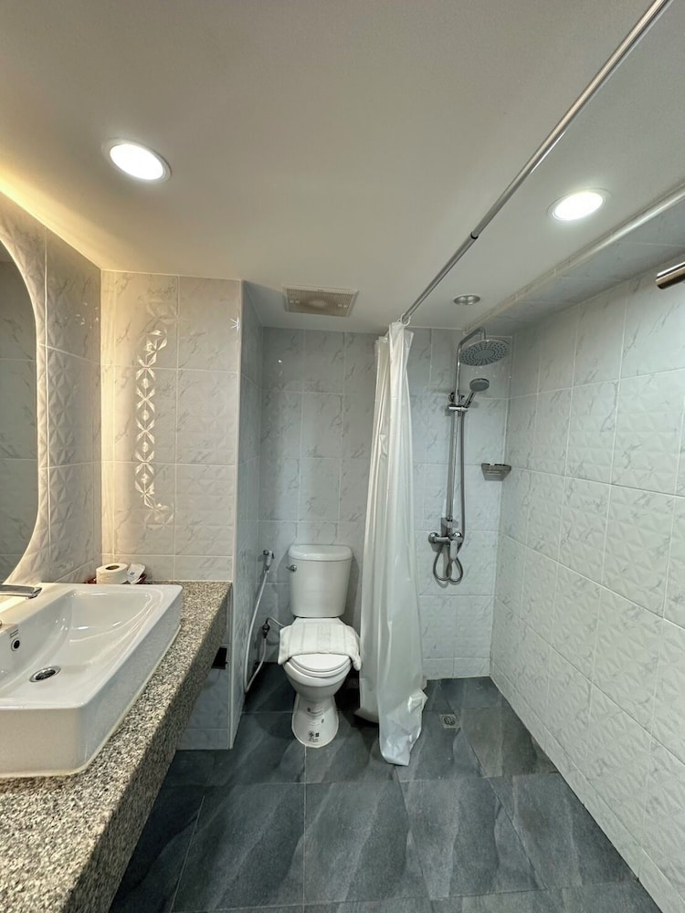 Hatyai Merridian Hotel 52/53