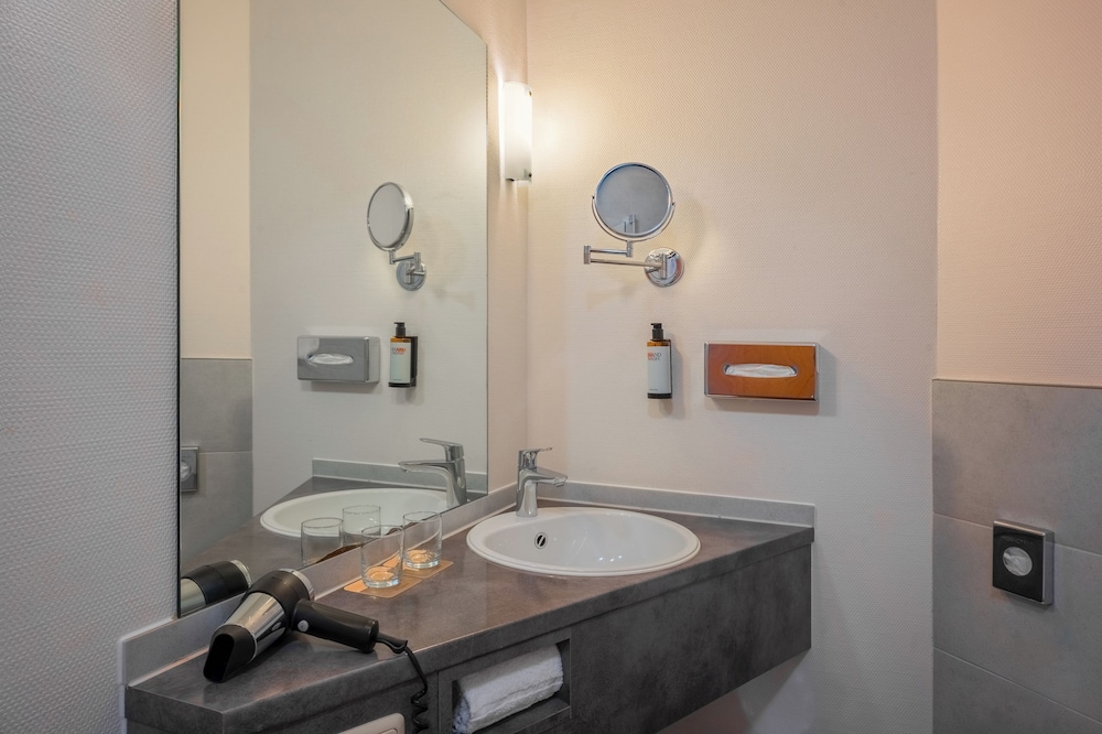 Hotel Oberhausen Neue Mitte Affiliated By Melia 73/73