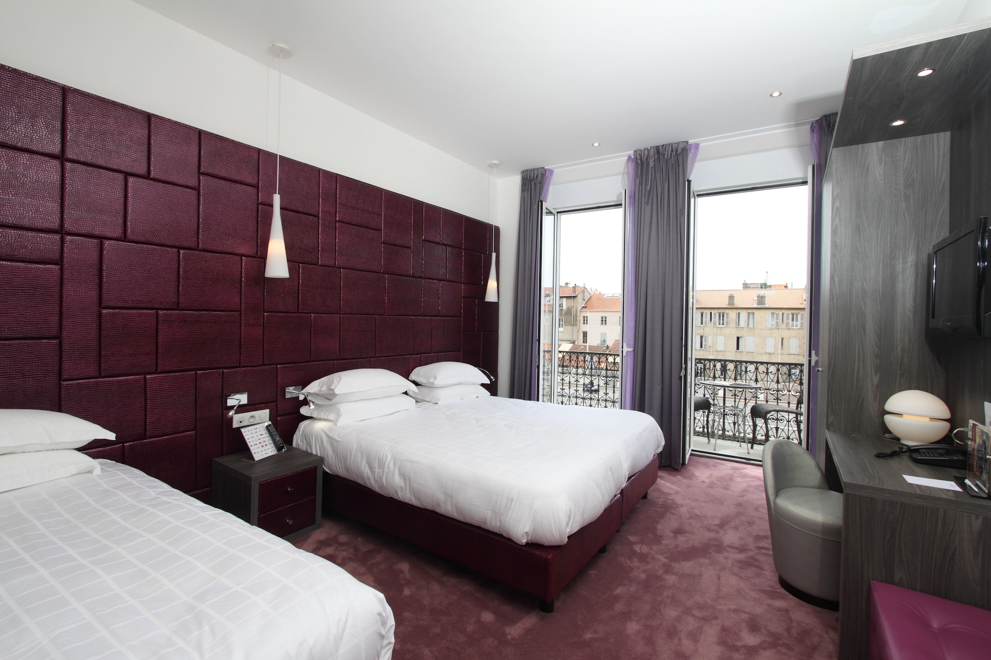 غرفة ثلاثية بثلاثة أسرّة، Golden Tulip Cannes de Paris 4/10