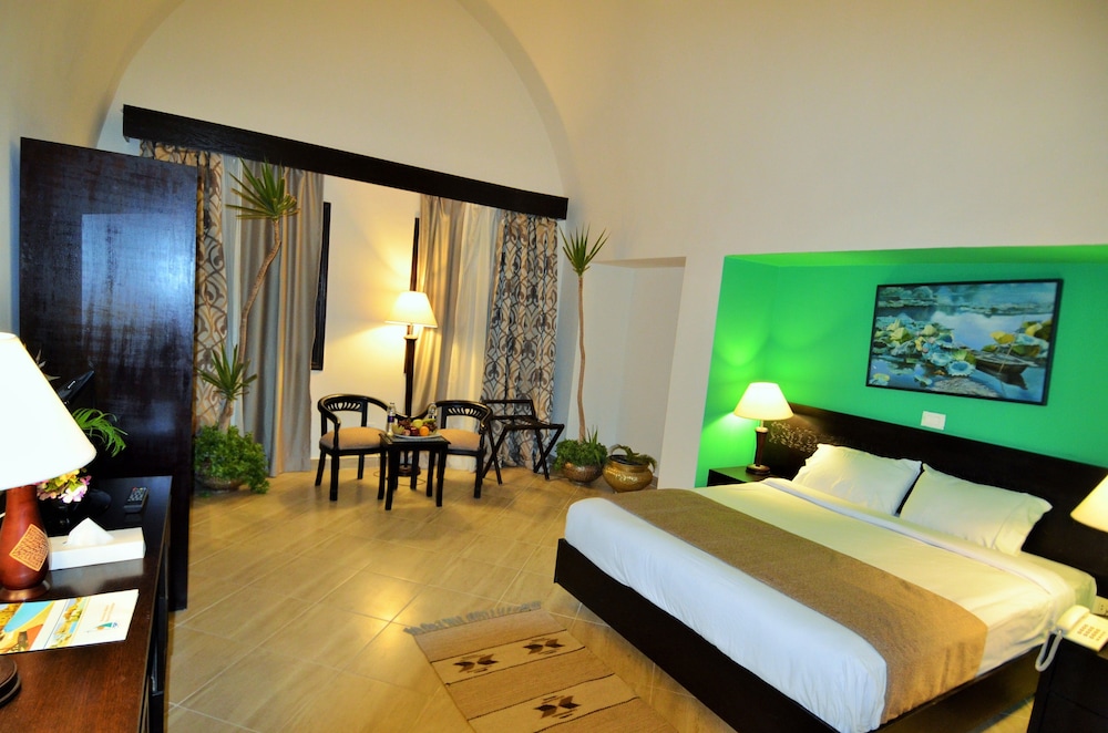 ROHANOU BEACH RESORT AND ECOLODGE 10/35