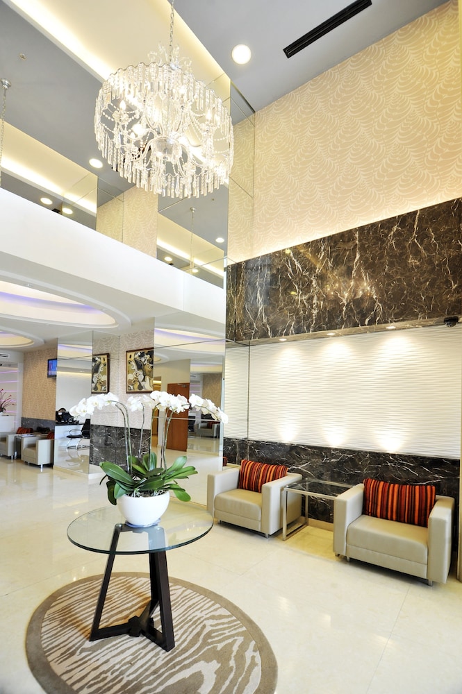 Mayfair Suites - Wmc Tower 6/70