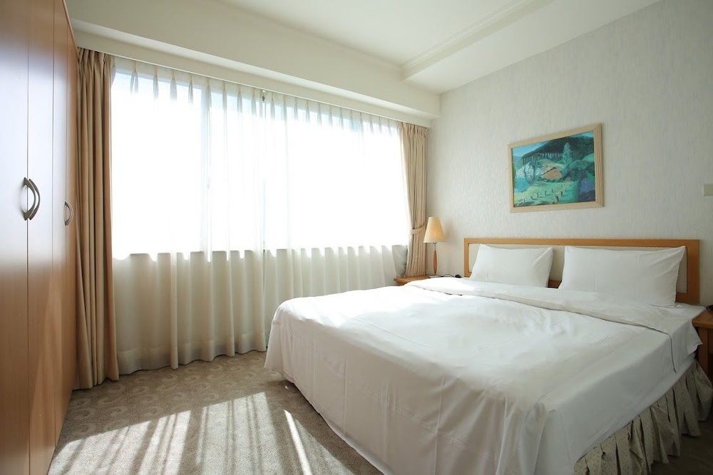 The Koos Hotel 18/49