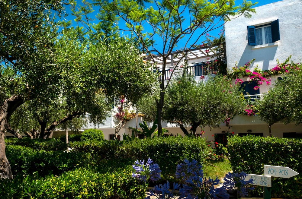 Villea Village by GHH 67/70