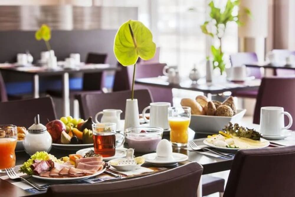 INTERCITYHOTEL ROSTOCK 18/30