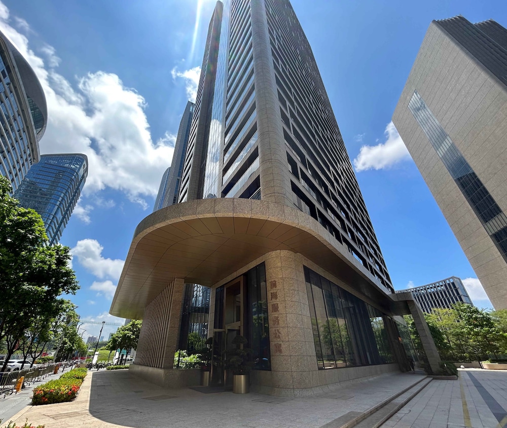 Qianhai Service Apartment 15/17