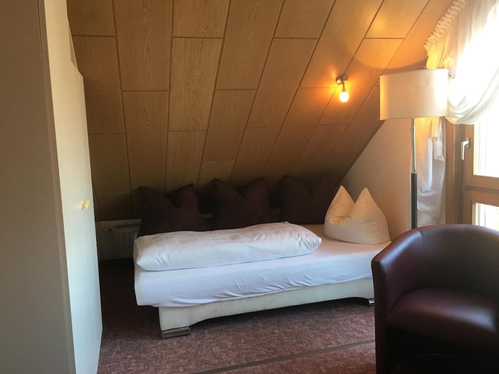 Hotel & Restaurant Park-Cafe Isa 20/50