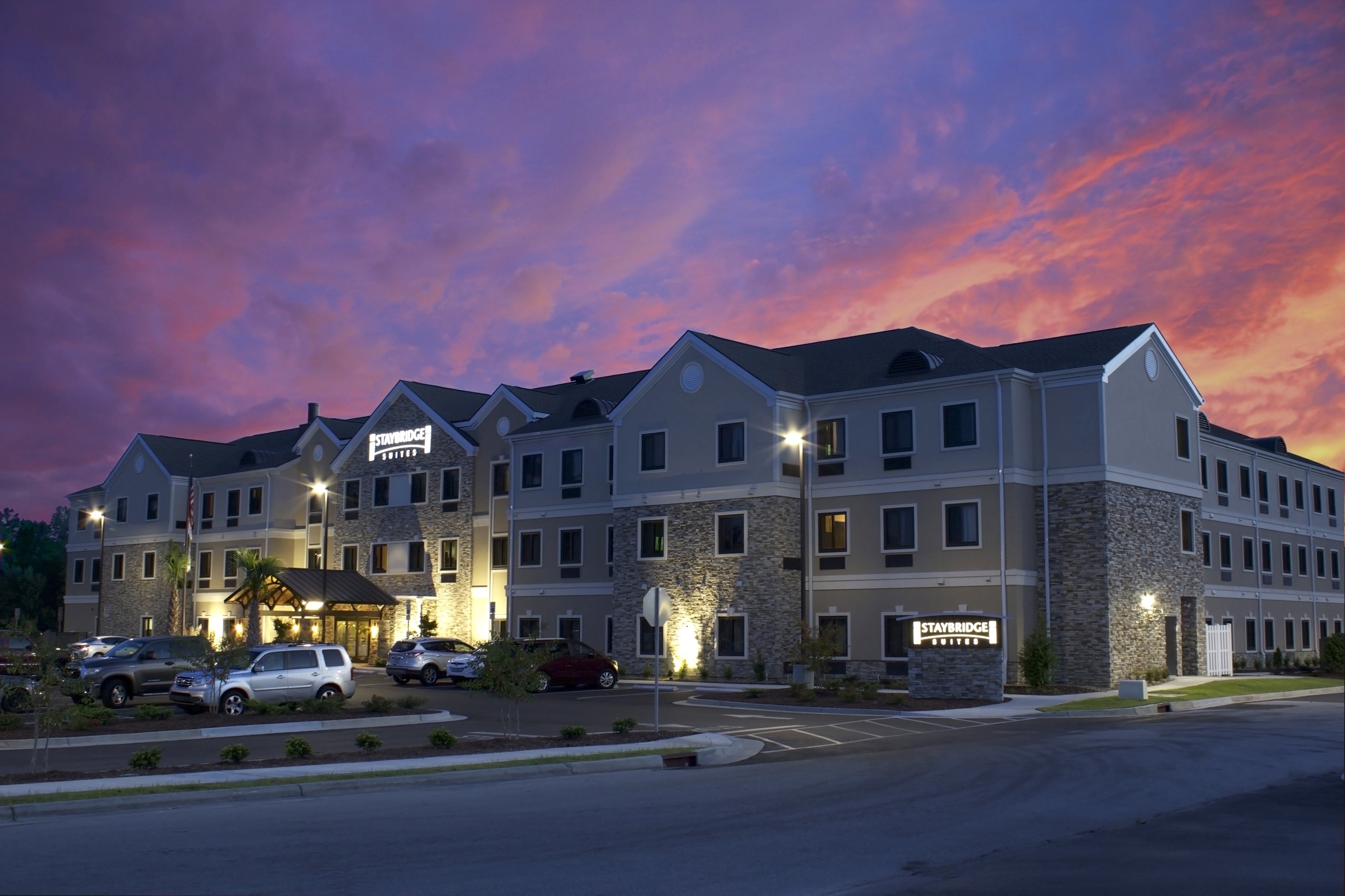Staybridge Suites Jacksonville Camp Lejeune Area 1/28