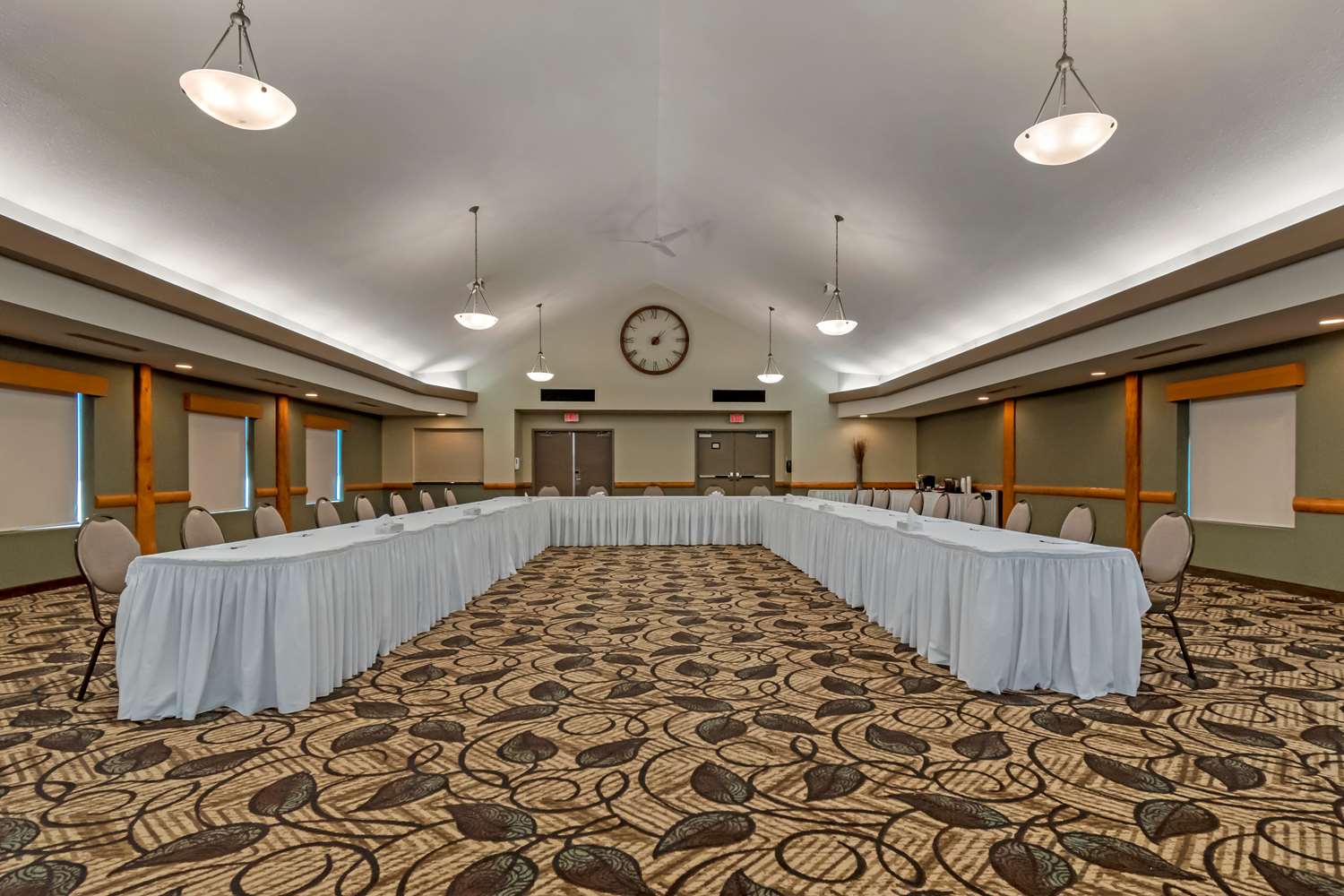 Best Western Plus Valemount Inn & Suites 21/65