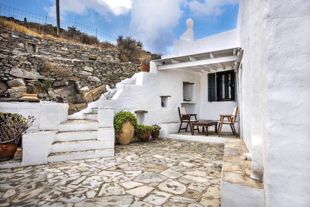 Villa Vrissi 26/31