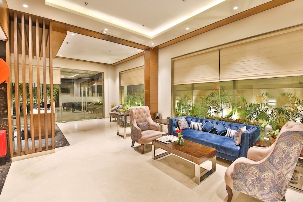 Hotel Sumaditya 21/35
