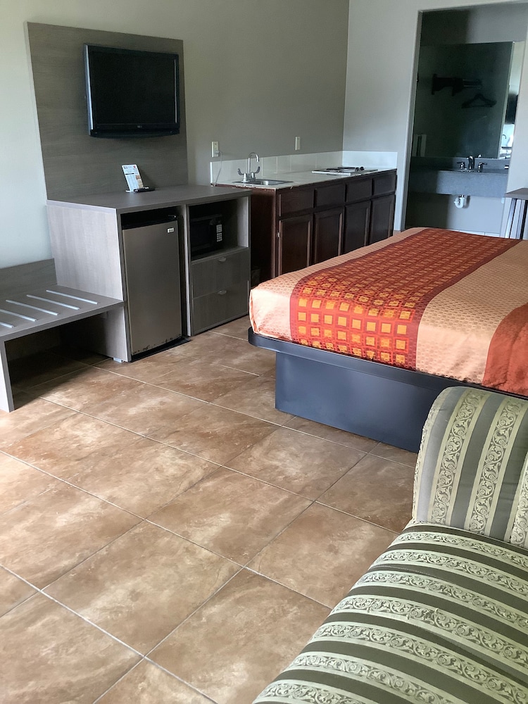 Texas Inn - Weslaco/Mercedes 46/57