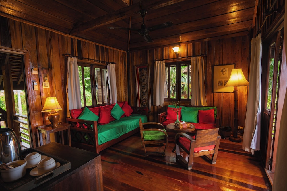 La Folie Lodge 33/50