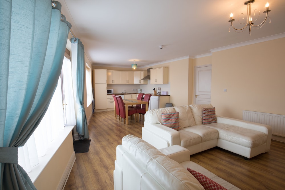 Ocean Sands Hotel 7/40