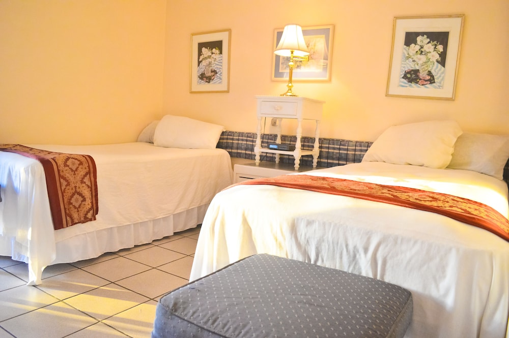 Garden Beach Studios At Montego Bay Club 7/29