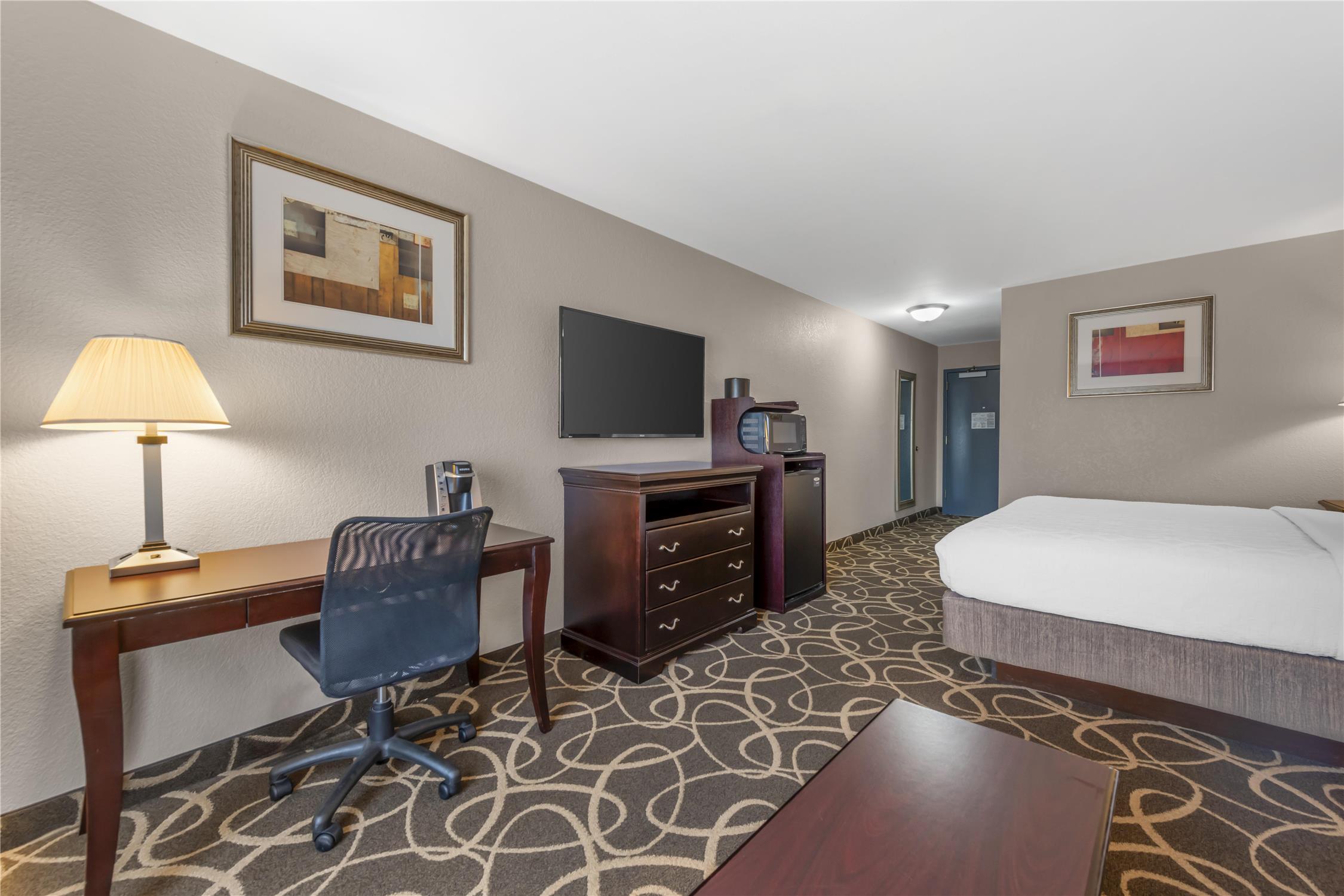 Best Western Plus Eau Claire Conference Center 25/62
