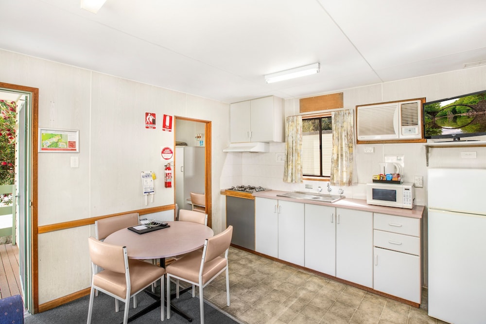 Halls Gap Caravan and Tourist Park 30/49