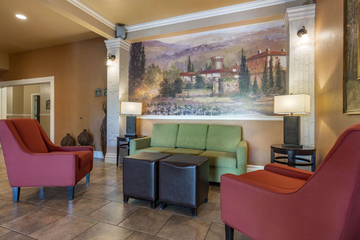 Comfort Inn & Suites Ukiah Mendocino County 28/34