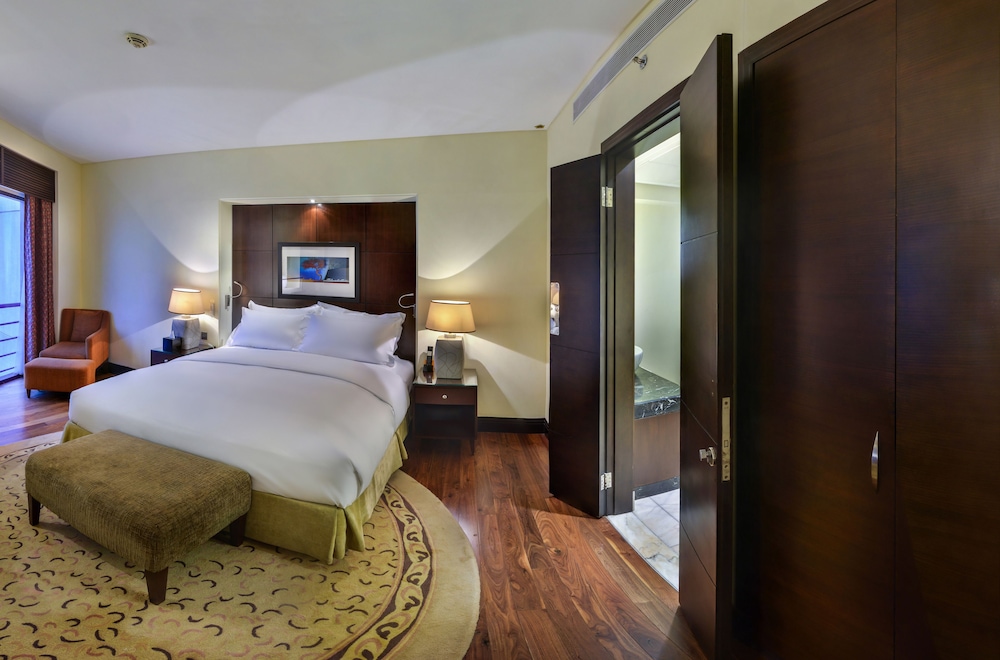 فندق سوفيتل كورنيش الخبر(Sofitel Al Khobar the Corniche) 12/66