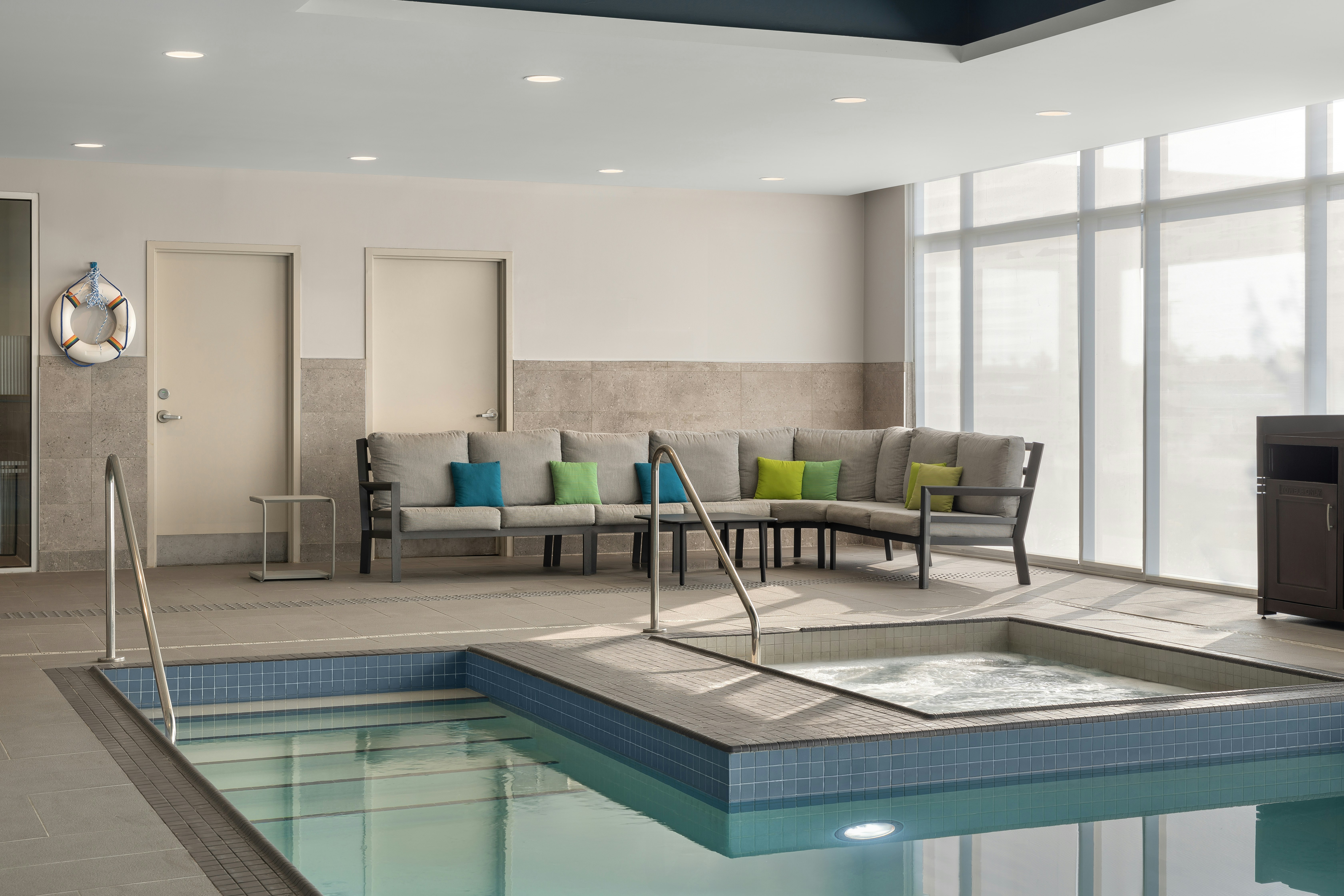Hampton Inn by Hilton Kingston 7/23