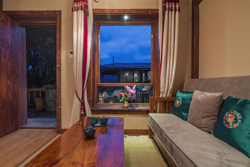 Arro Khampa by Zinc Journey Shangri-la 52/72
