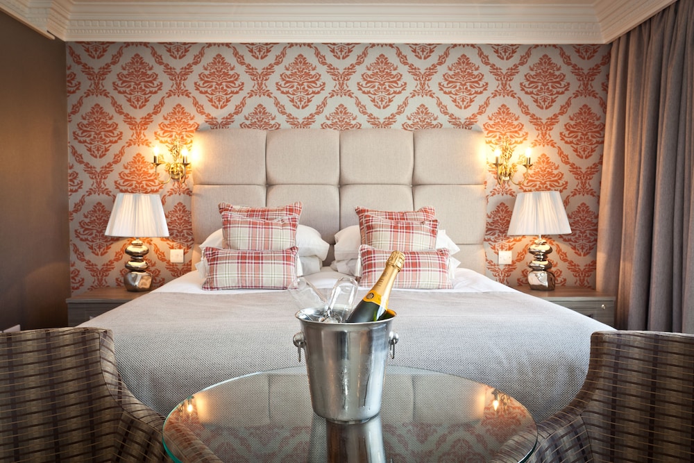 Windermere Hillthwaite Hotel 35/84