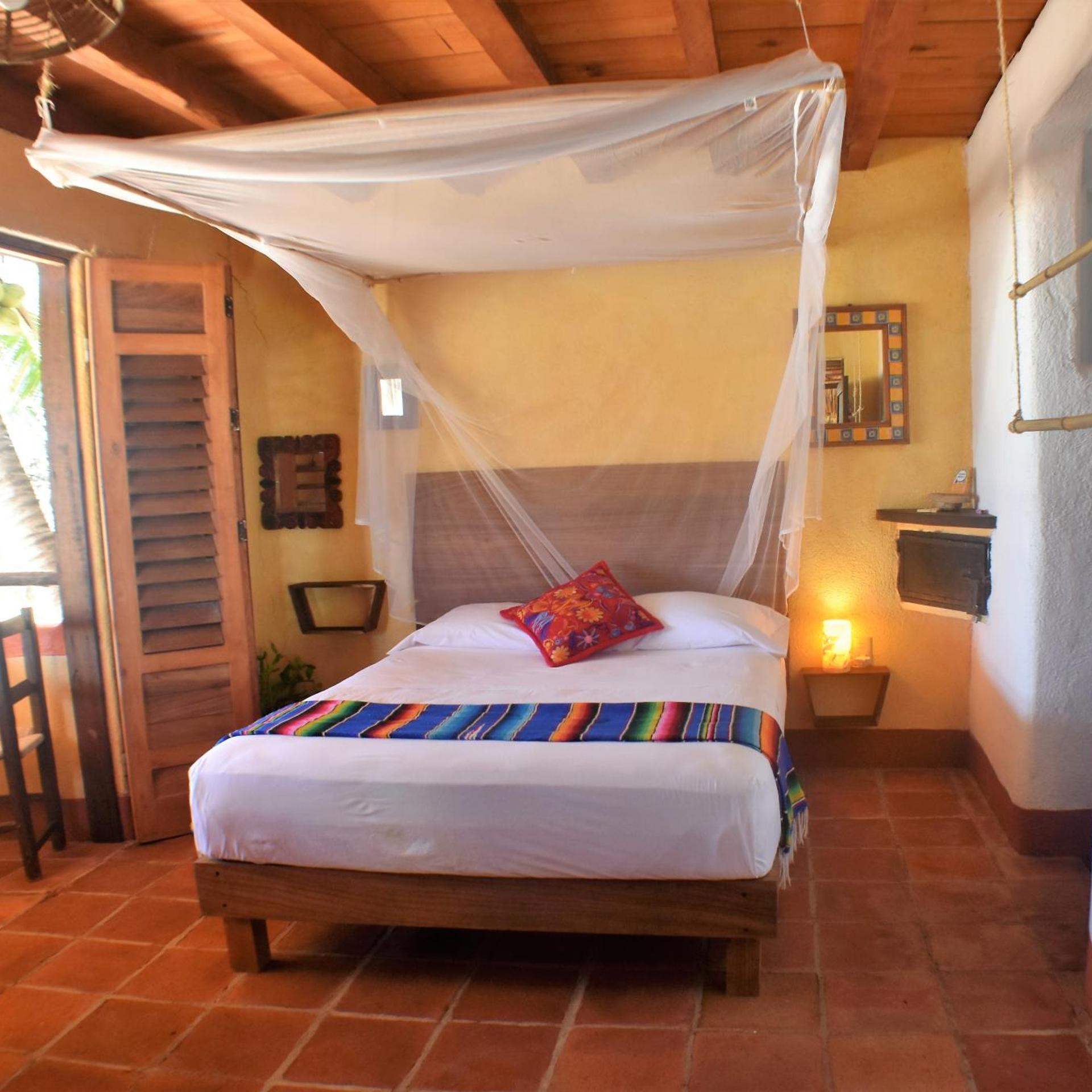 Posada Mexico 8/45