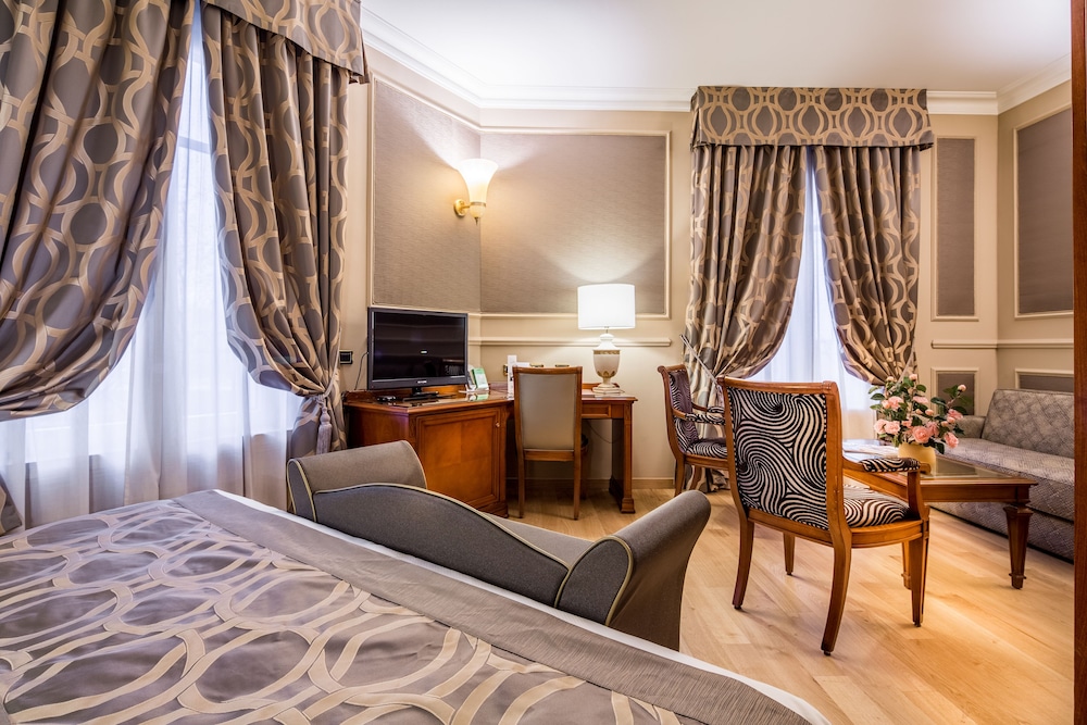 Grand Visconti Palace Hotel 30/75