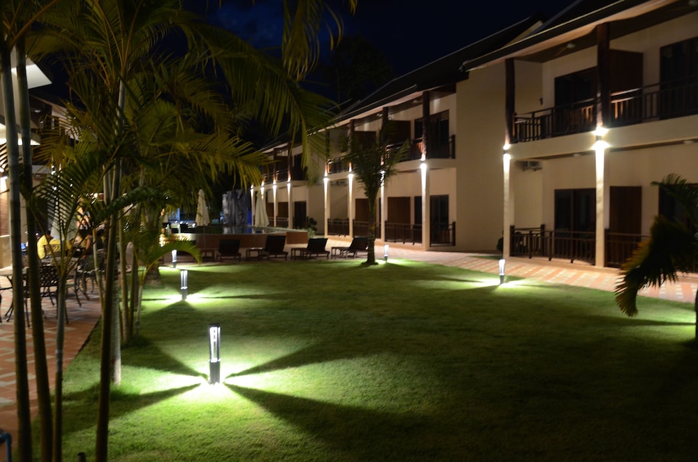 Saksiri Riverside Boutique Hotel 40/50