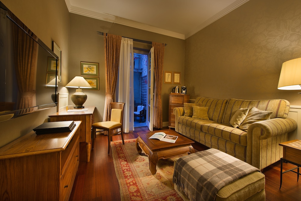 Marrol S Hotel 27/46