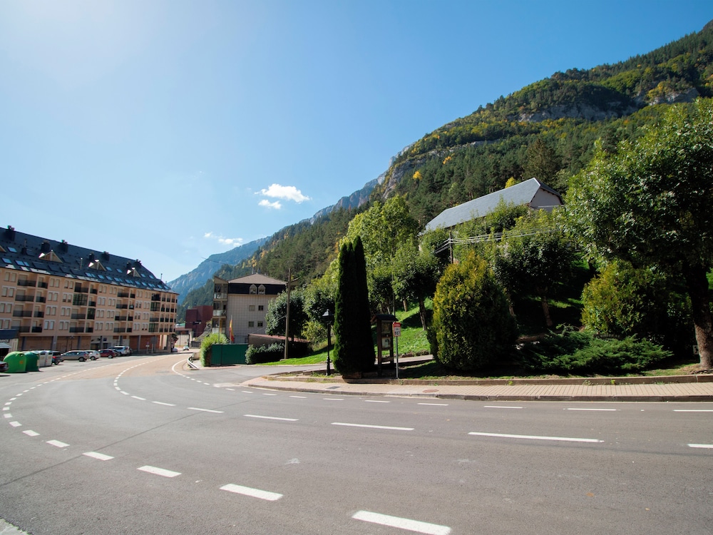 CANFRANC APARTAMENTOS 3000 35/50