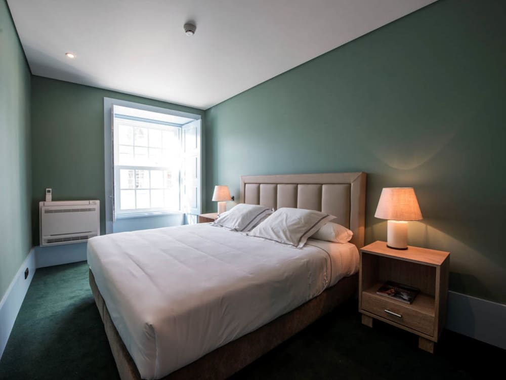 1 BEDROOM, APARTMENT
