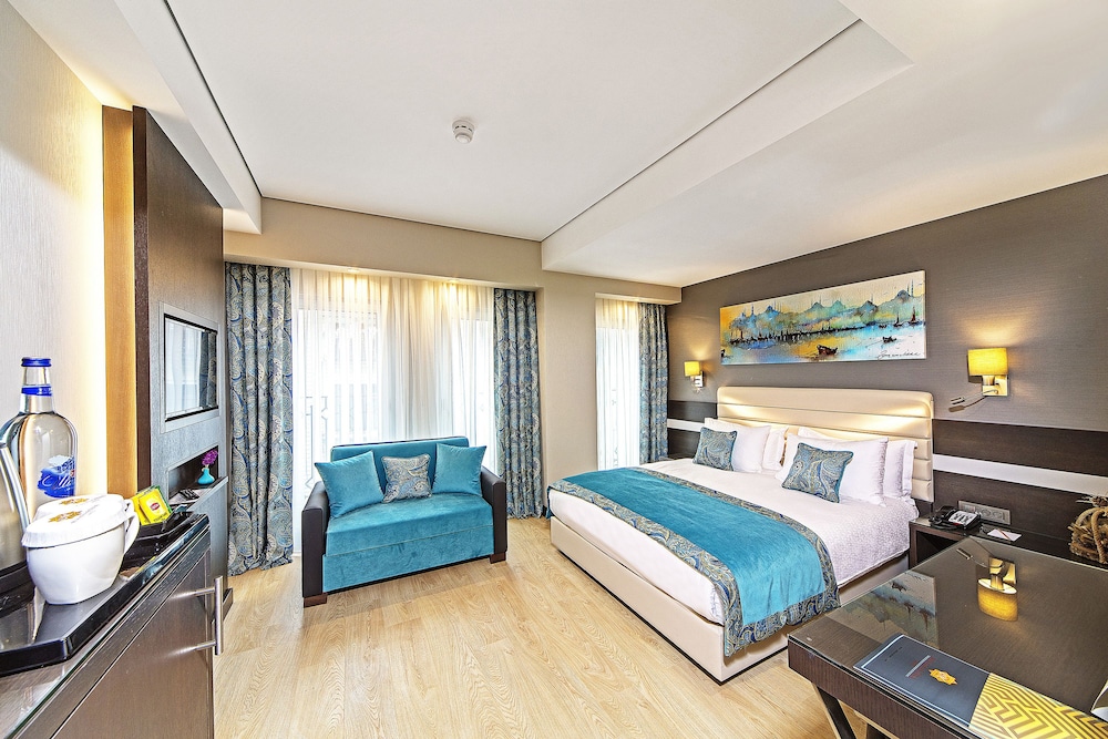 Mukarnas Taksim Hotel 10/68