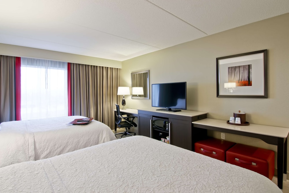 Hampton Inn Suites By Hilton Toronto Markham 7/41