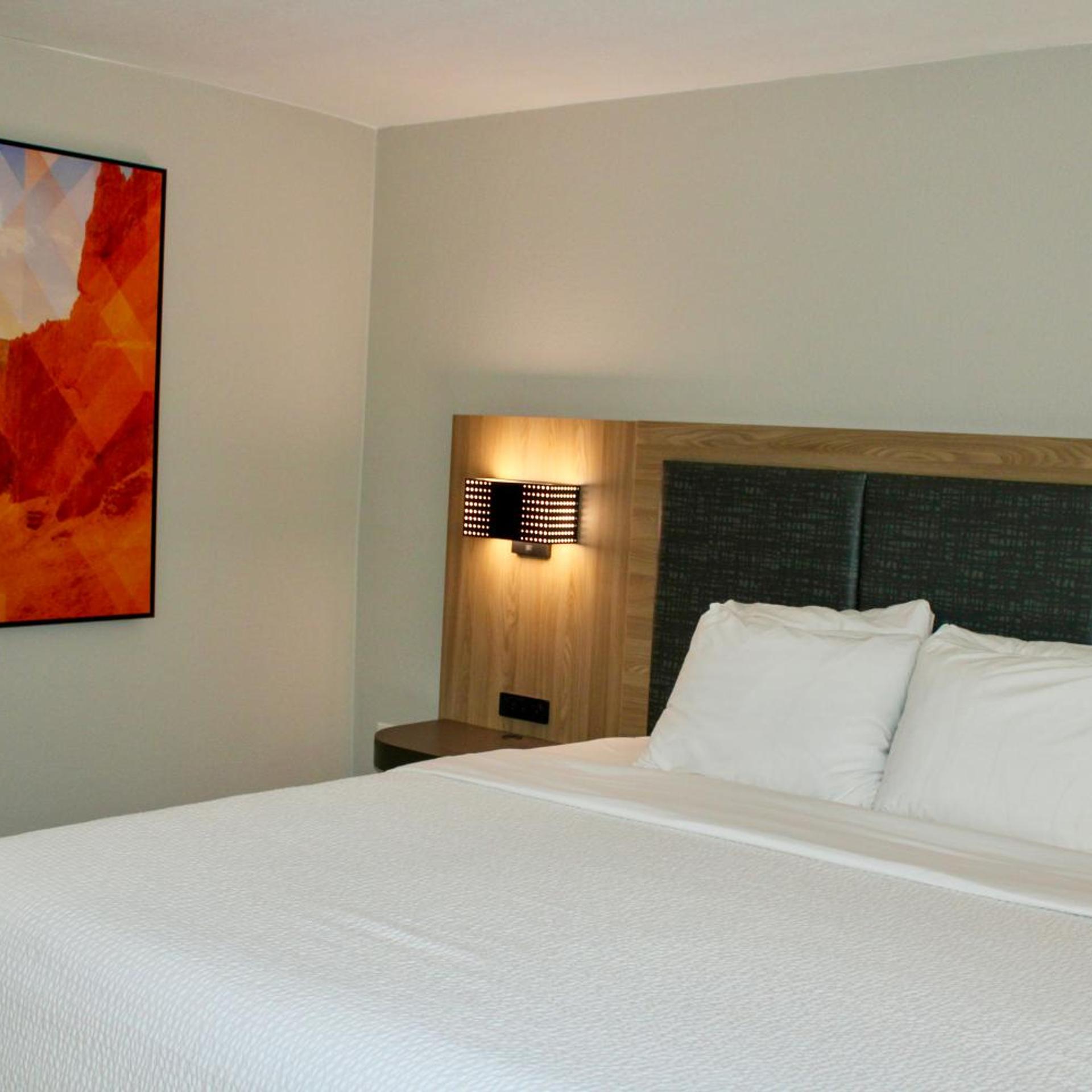 غرفة رباعية بسريرين كوين يُسمح فيها بالحيوانات الأليفة، The Cairn Hotel 4/5