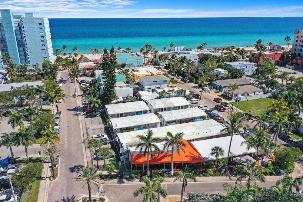 Hollywood Beach Suites Hostel Hotel 6/75